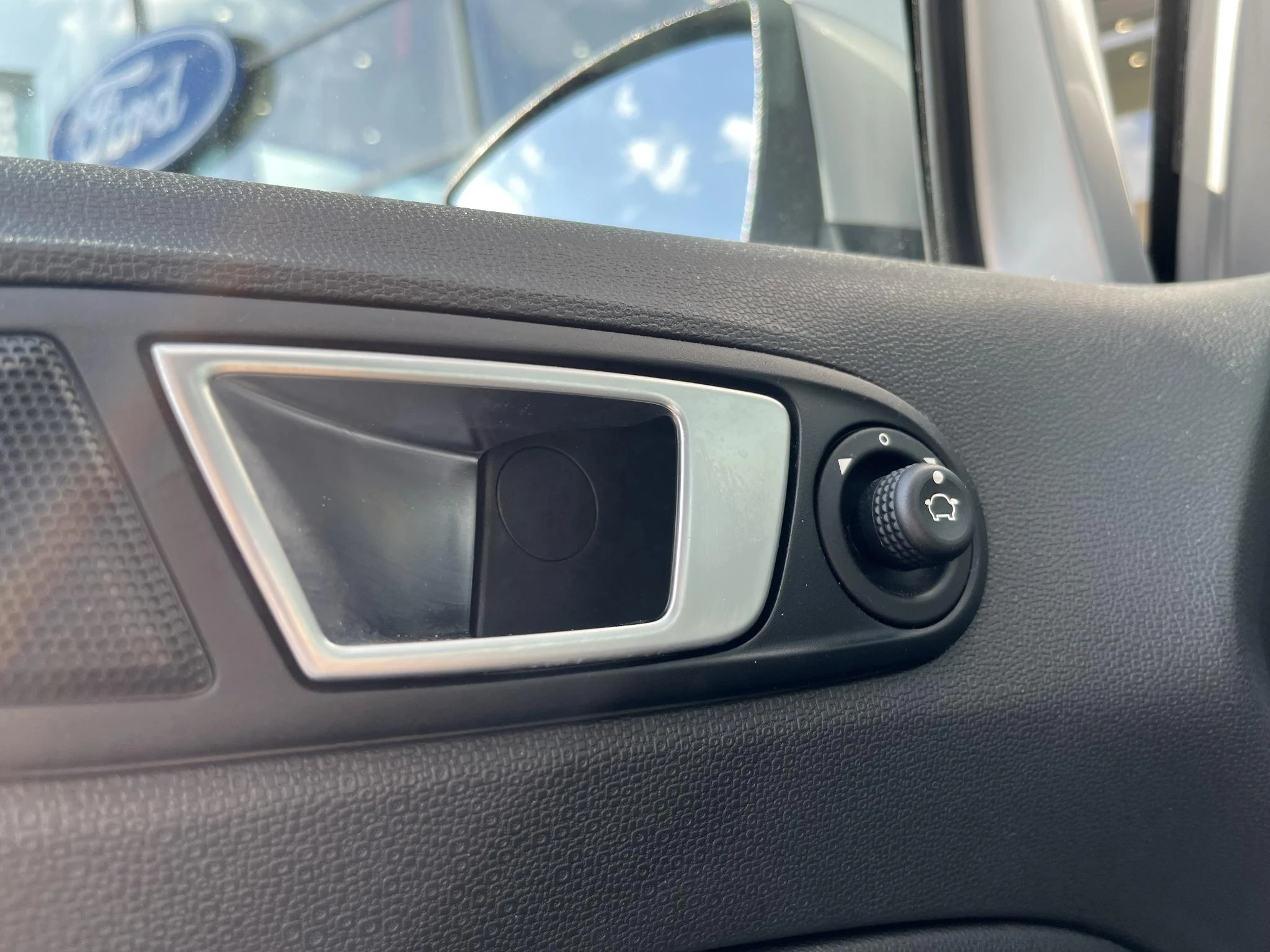 Ford-EcoSport-image-13