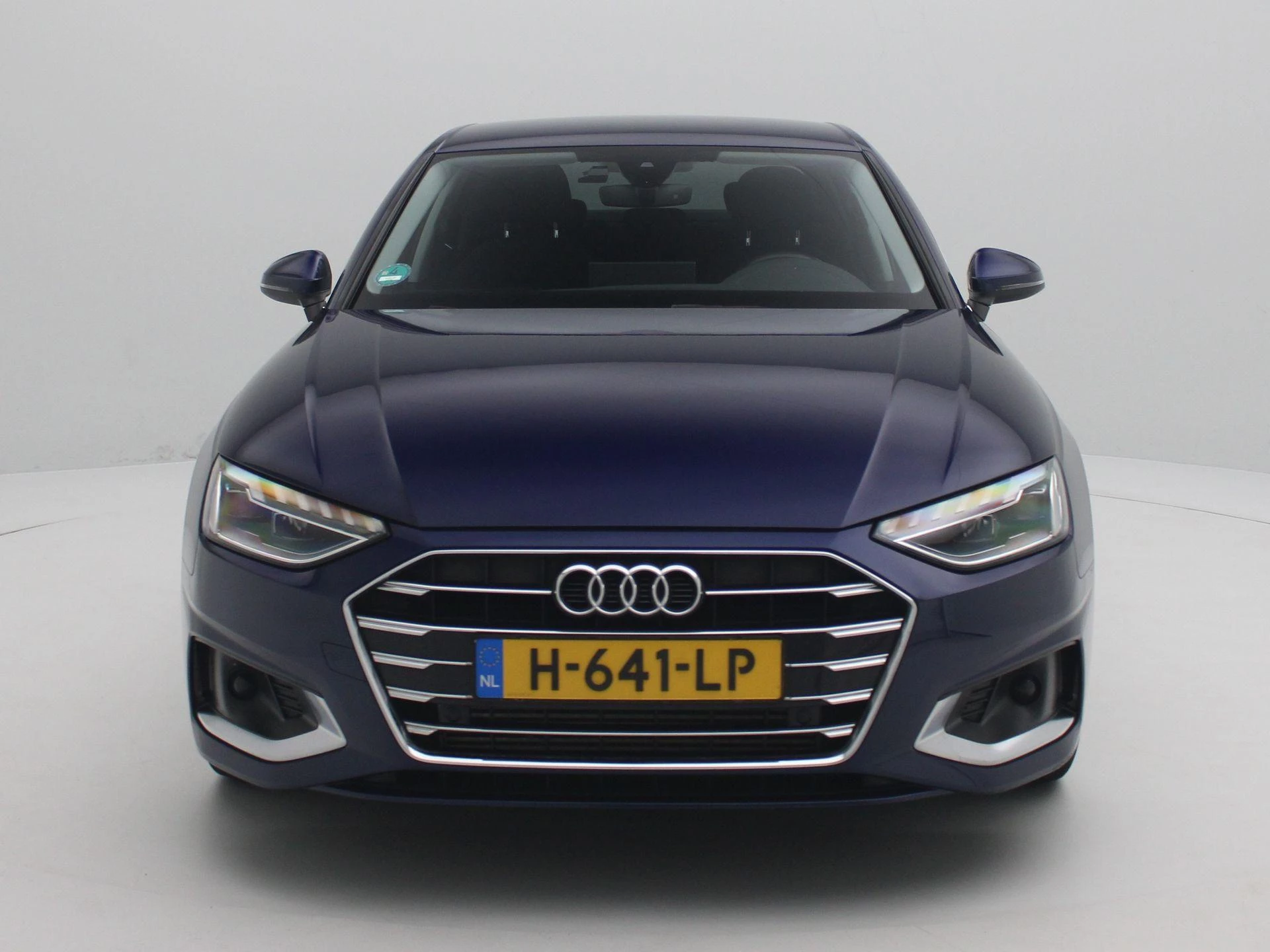 Audi A4 Limousine 35 TFSI Launch edition Business