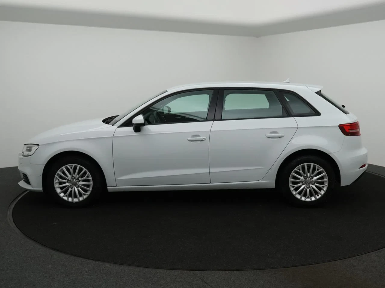 Audi-A3-image-1