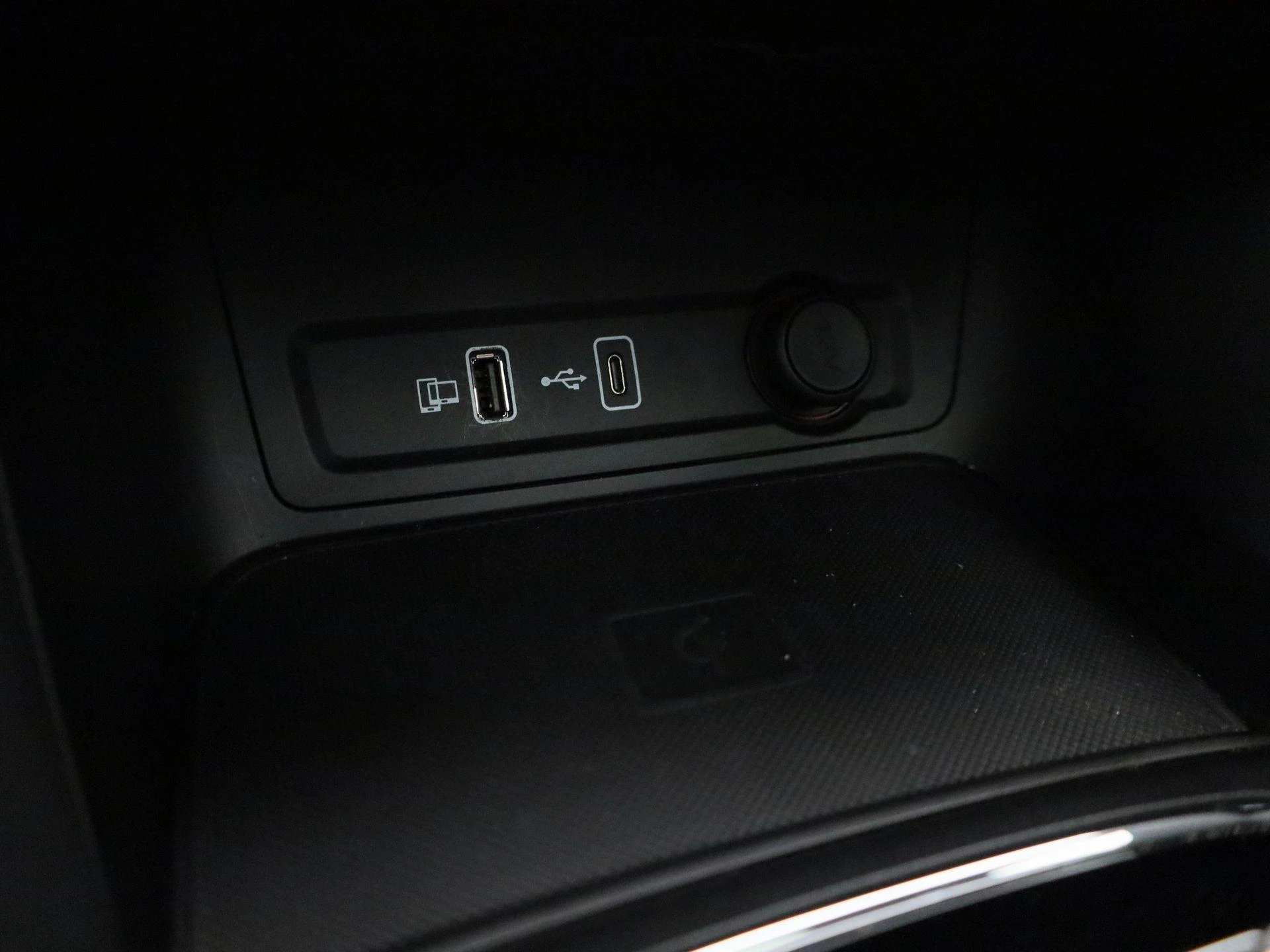 MG ZS EV MG EV Standard Range Luxury 50 kWh