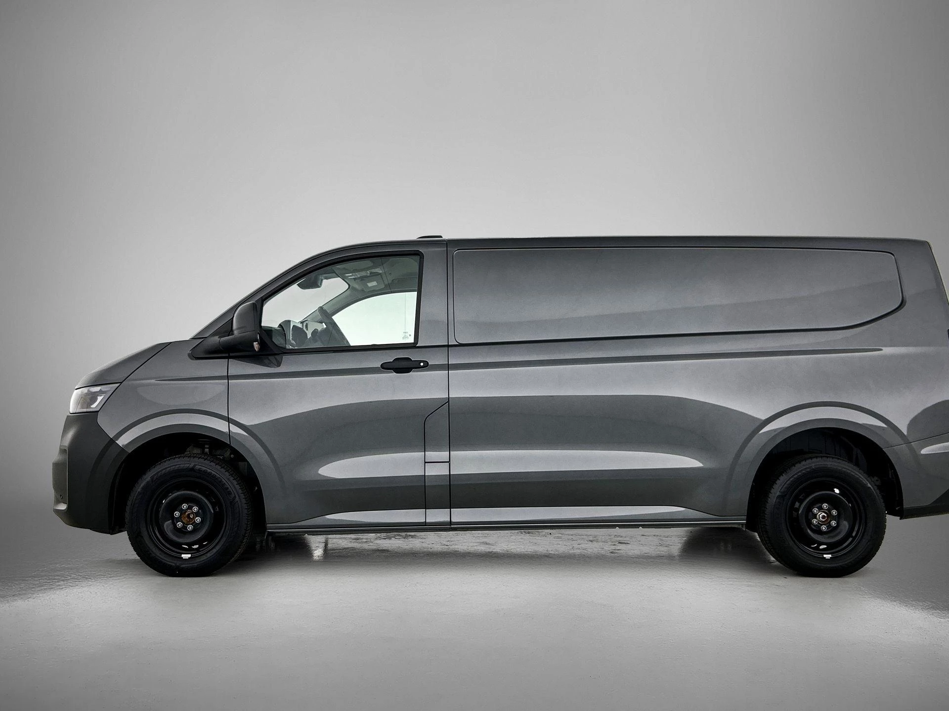 Volkswagen e-Transporter L2H1 Life 64 kWh 136PK