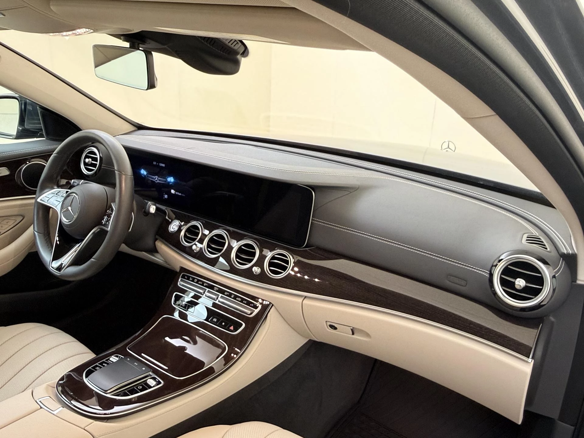 Mercedes-Benz E-Klasse 300 de Luxury Line