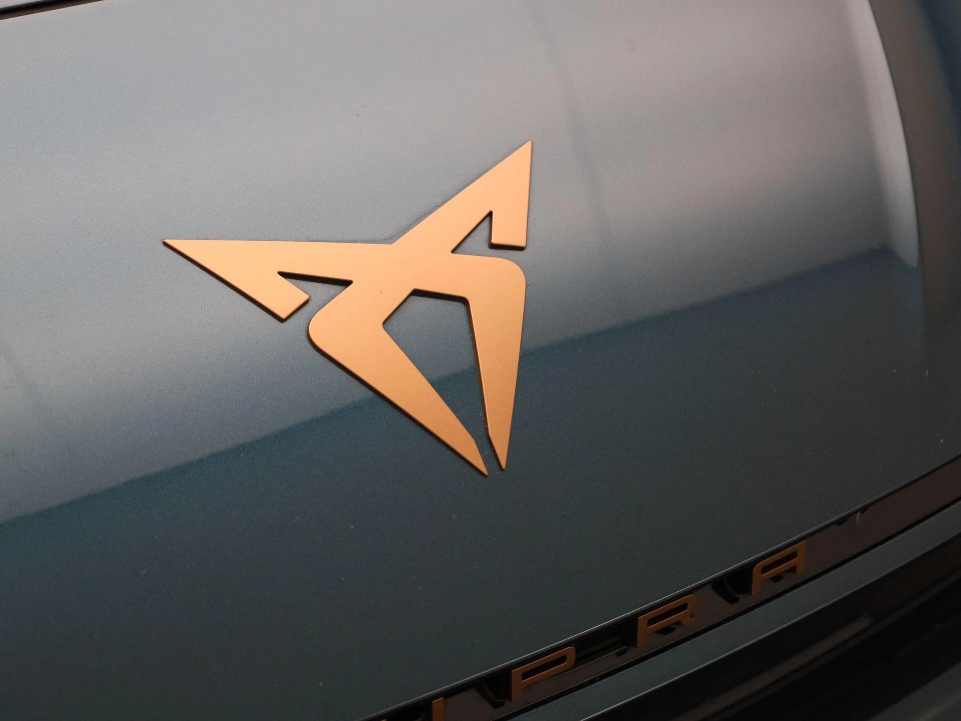 CUPRA Born Adrenaline 62 kWh
