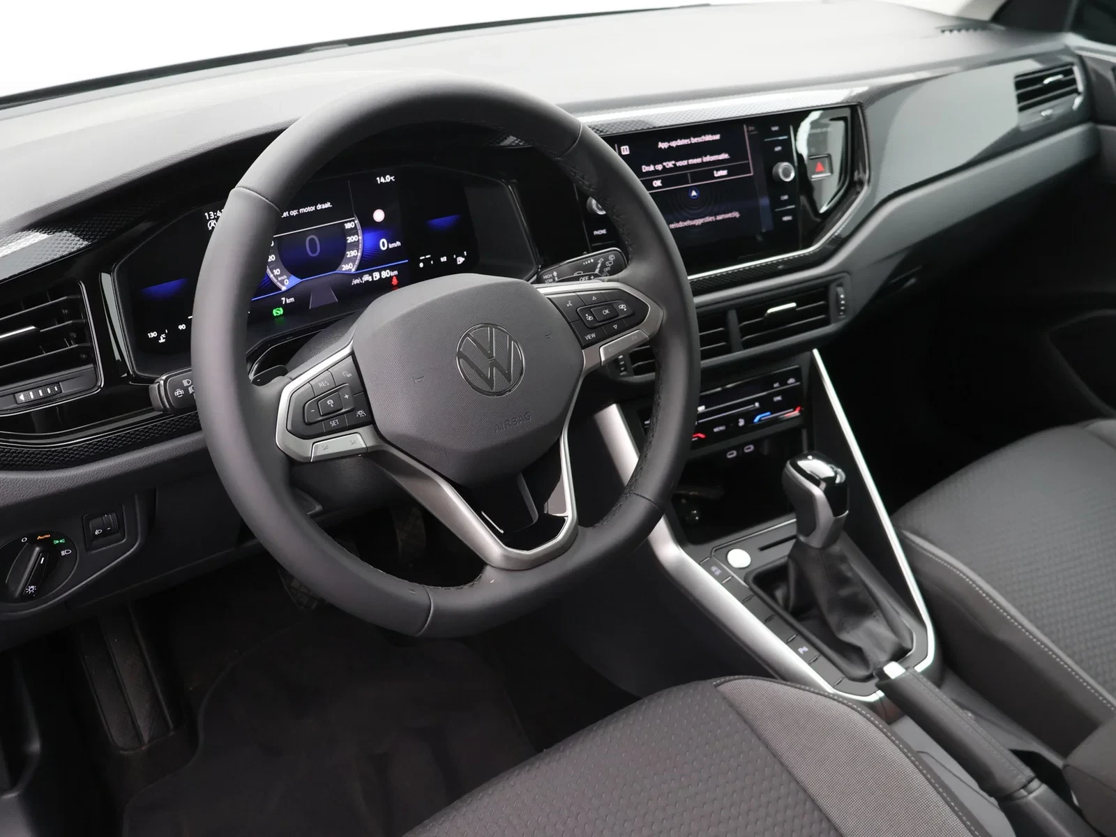 Volkswagen-Taigo-image-13
