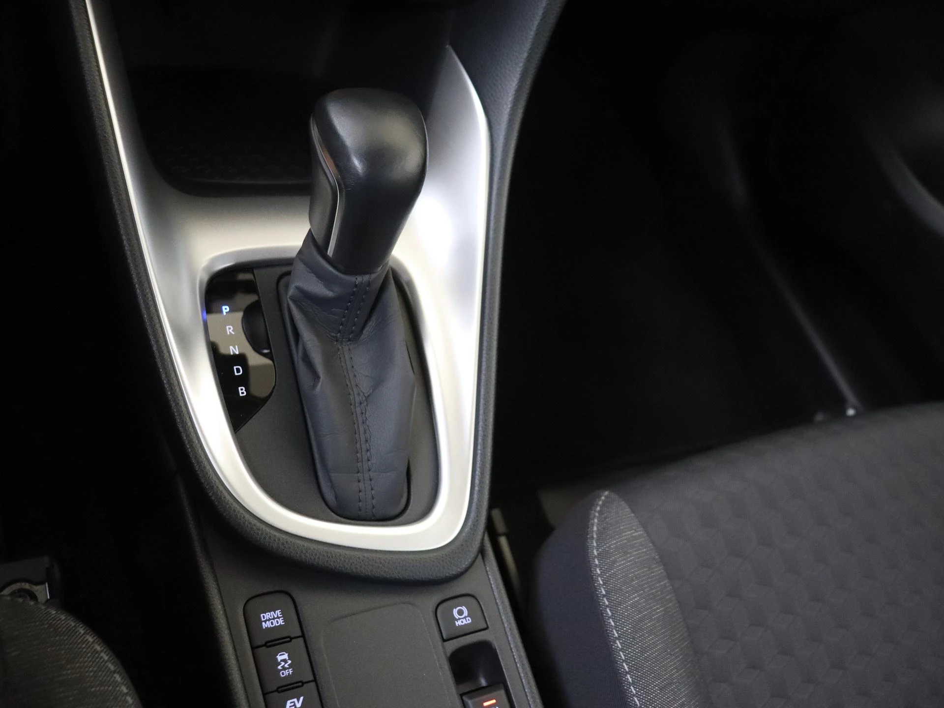 Toyota-Yaris-image-15