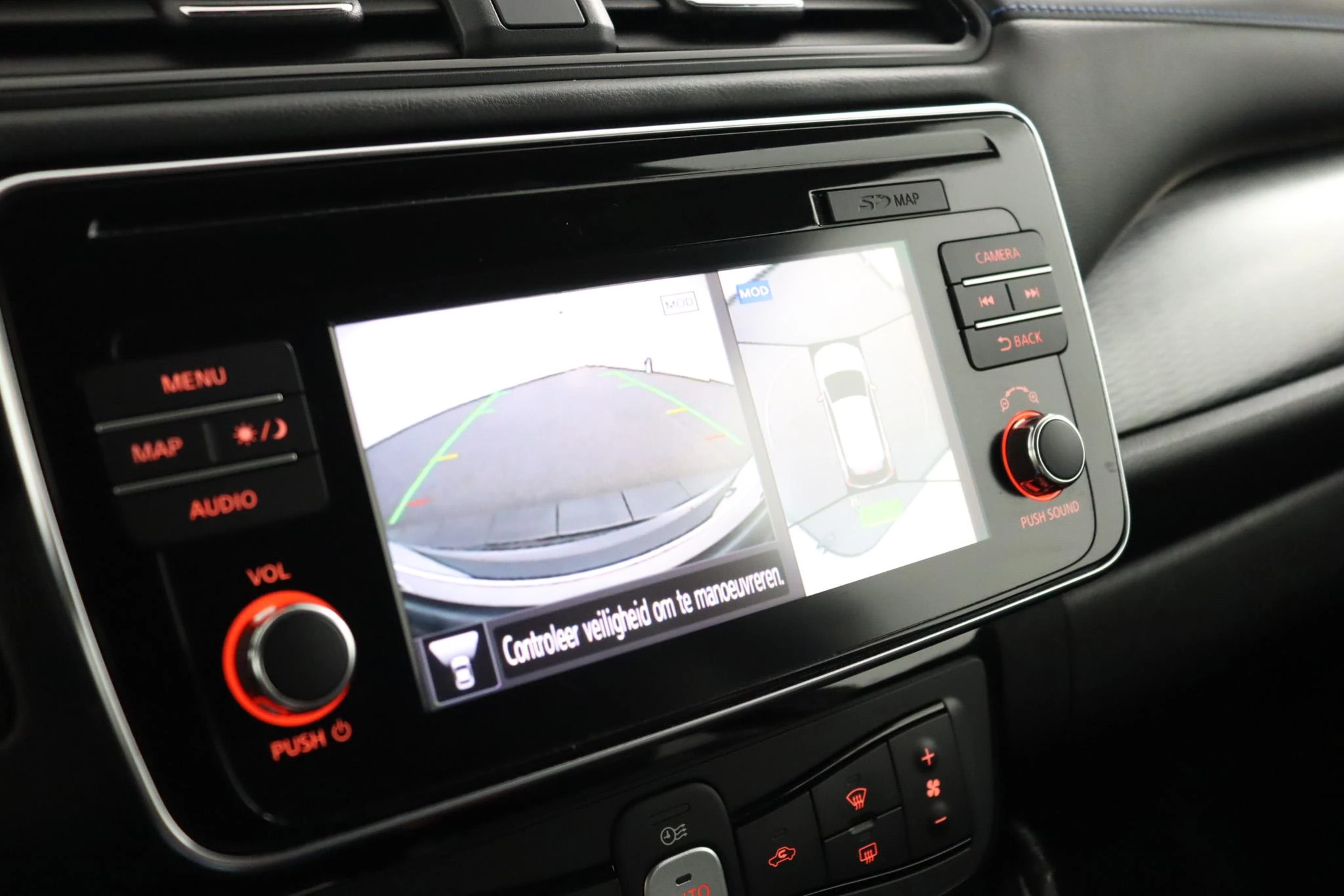 Nissan-Leaf-image-40