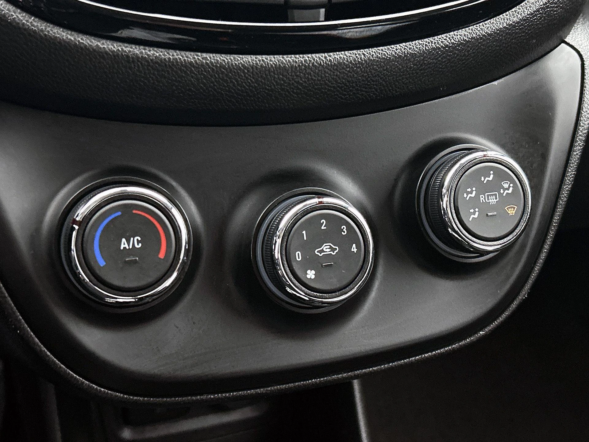Opel-KARL-image-15
