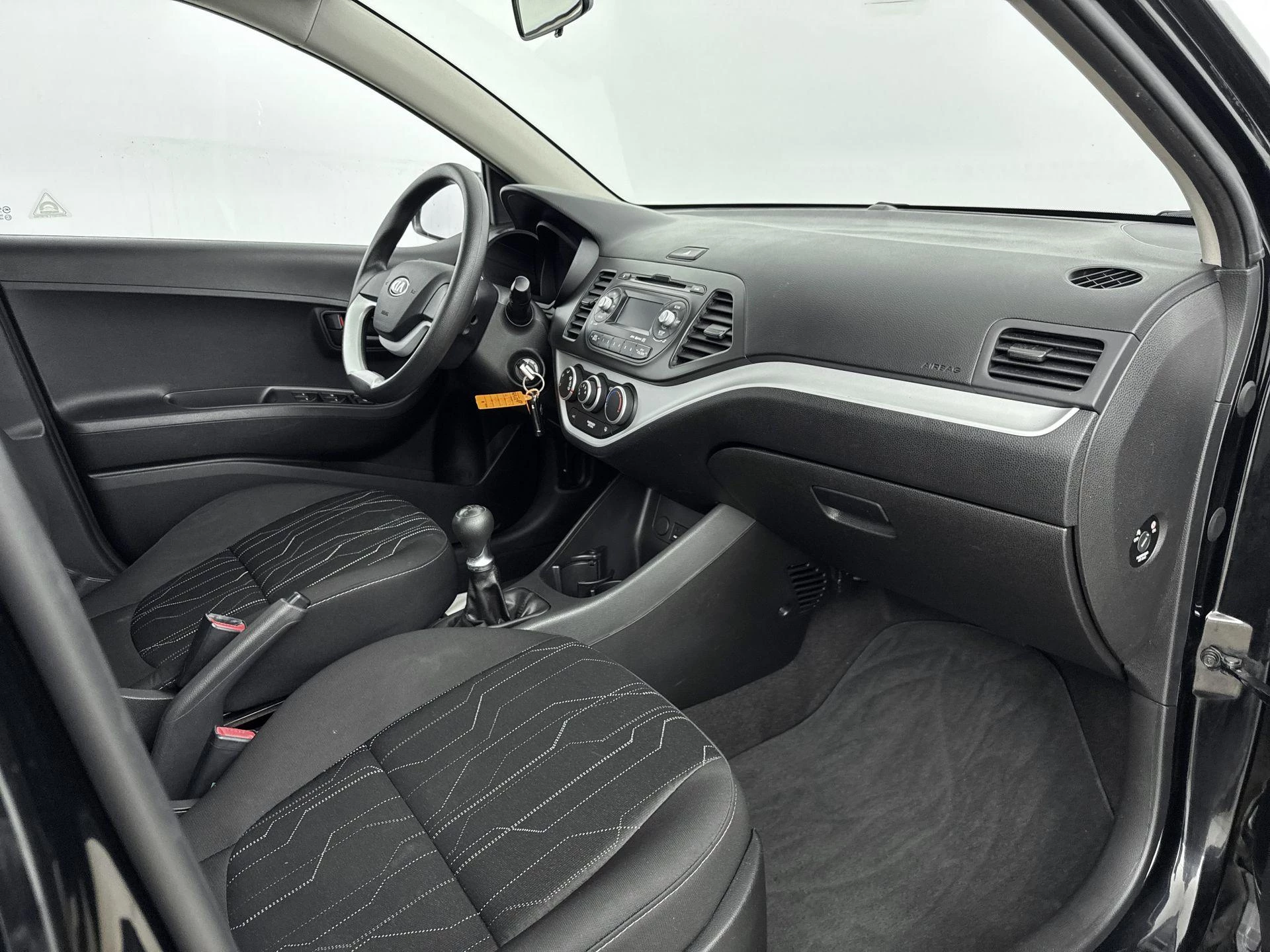 Kia-Picanto-image-14