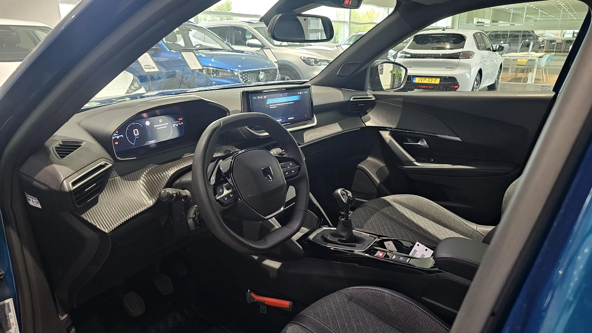 Peugeot-2008-image-10