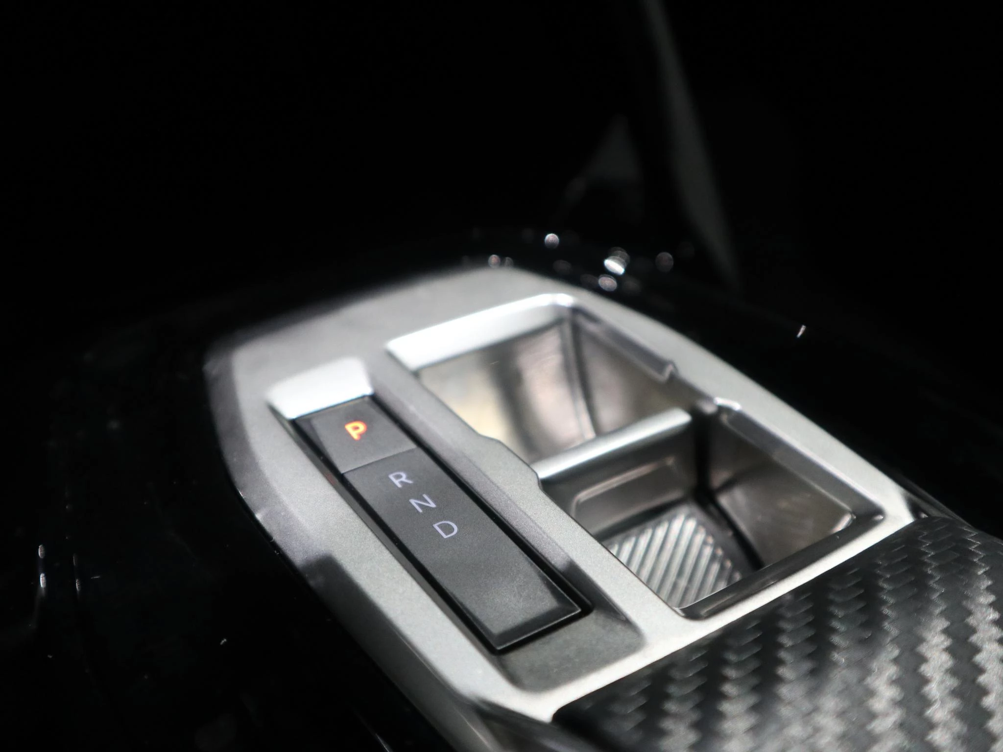 Peugeot-2008-image-12