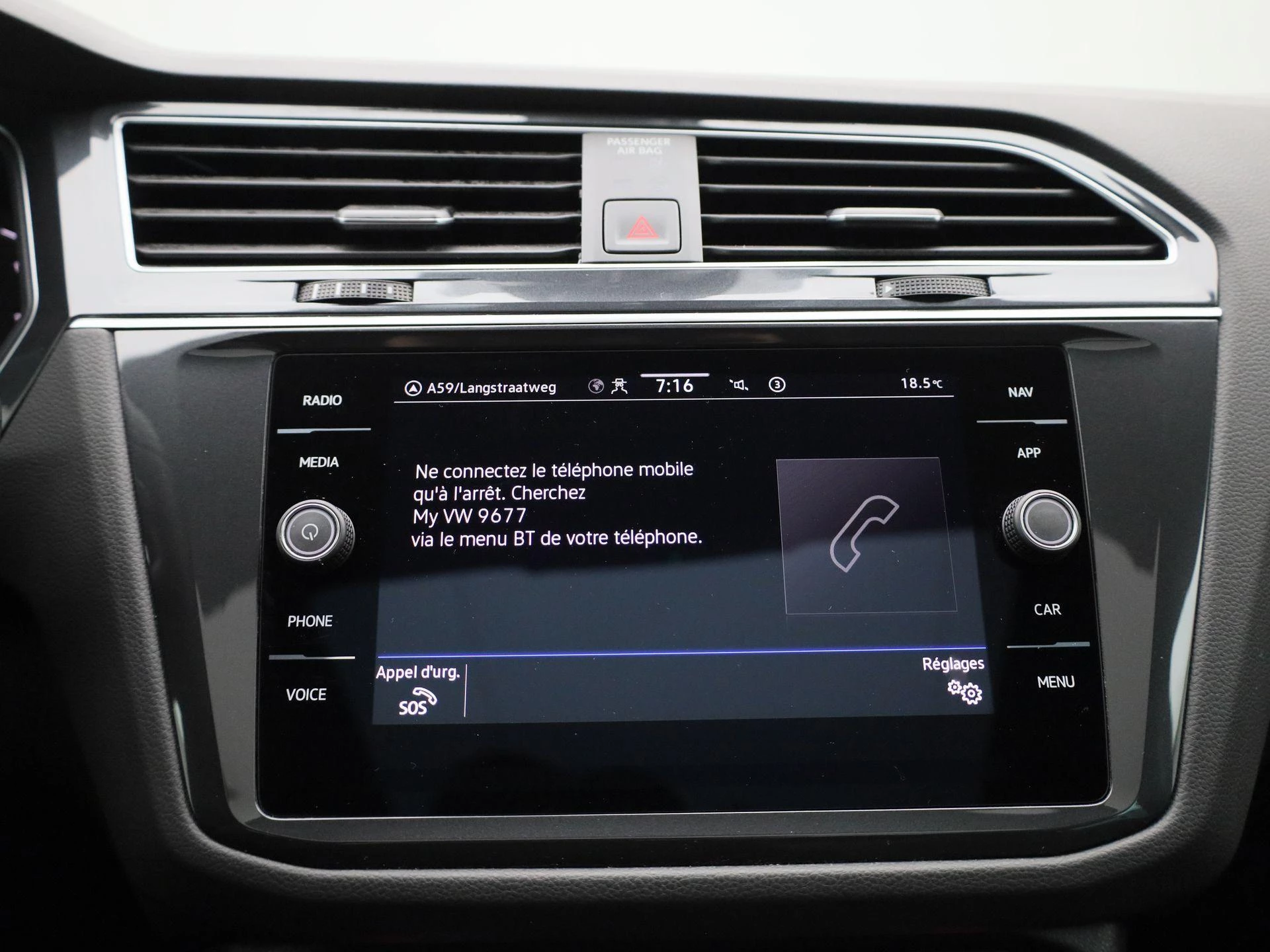 Volkswagen-Tiguan-image-24