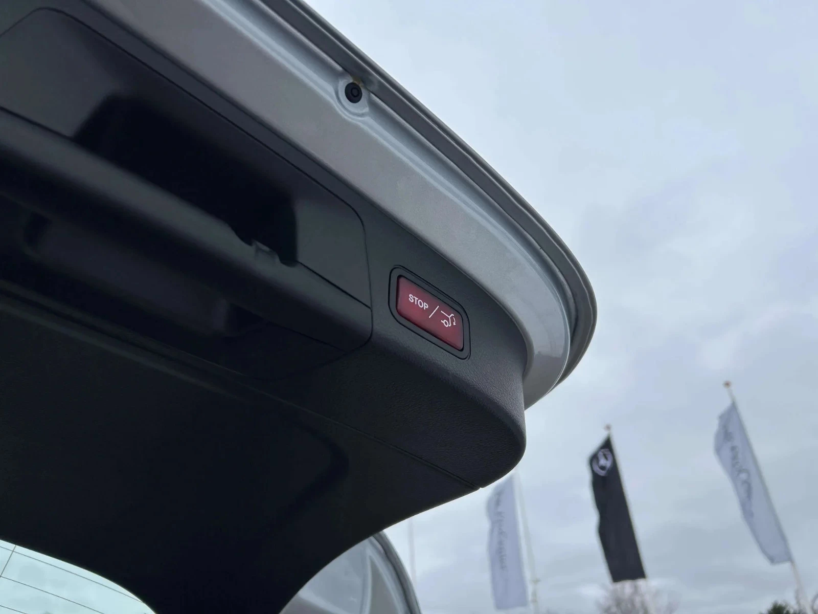 Mercedes-Benz-EQA-image-19