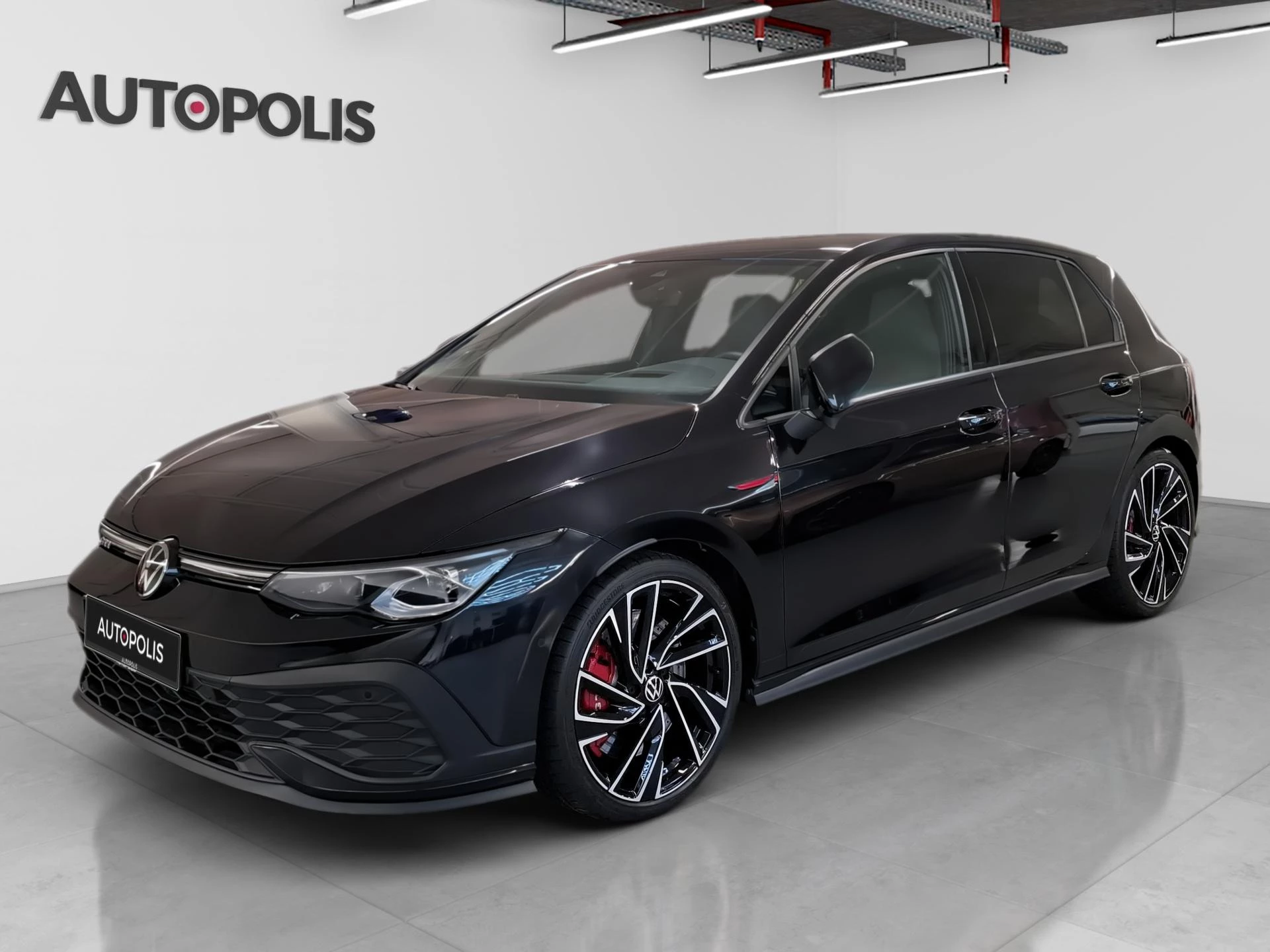 Volkswagen-Golf-image-0