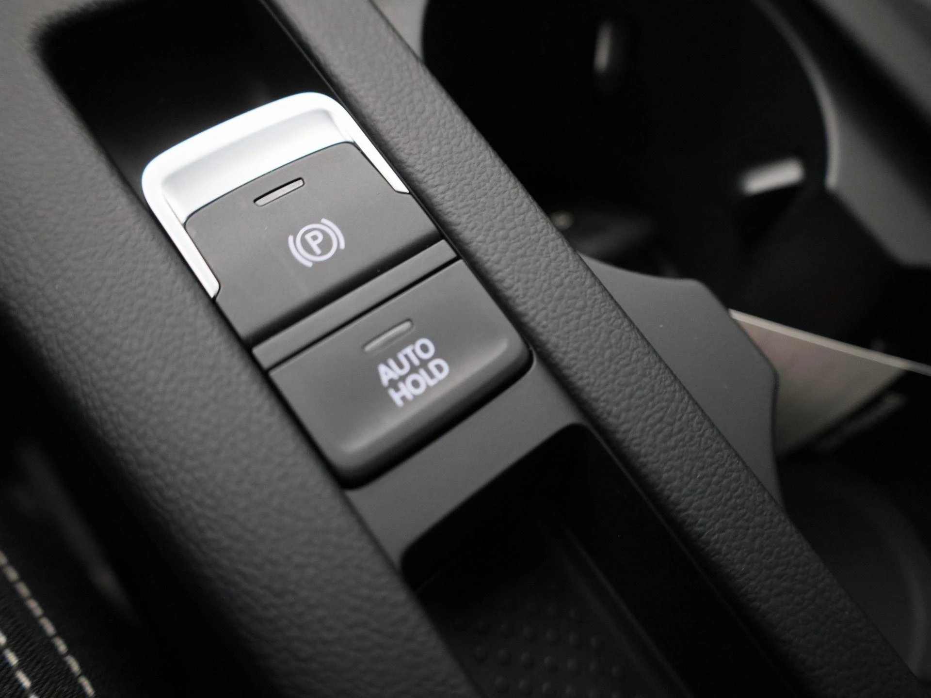 Volkswagen-Passat-image-35
