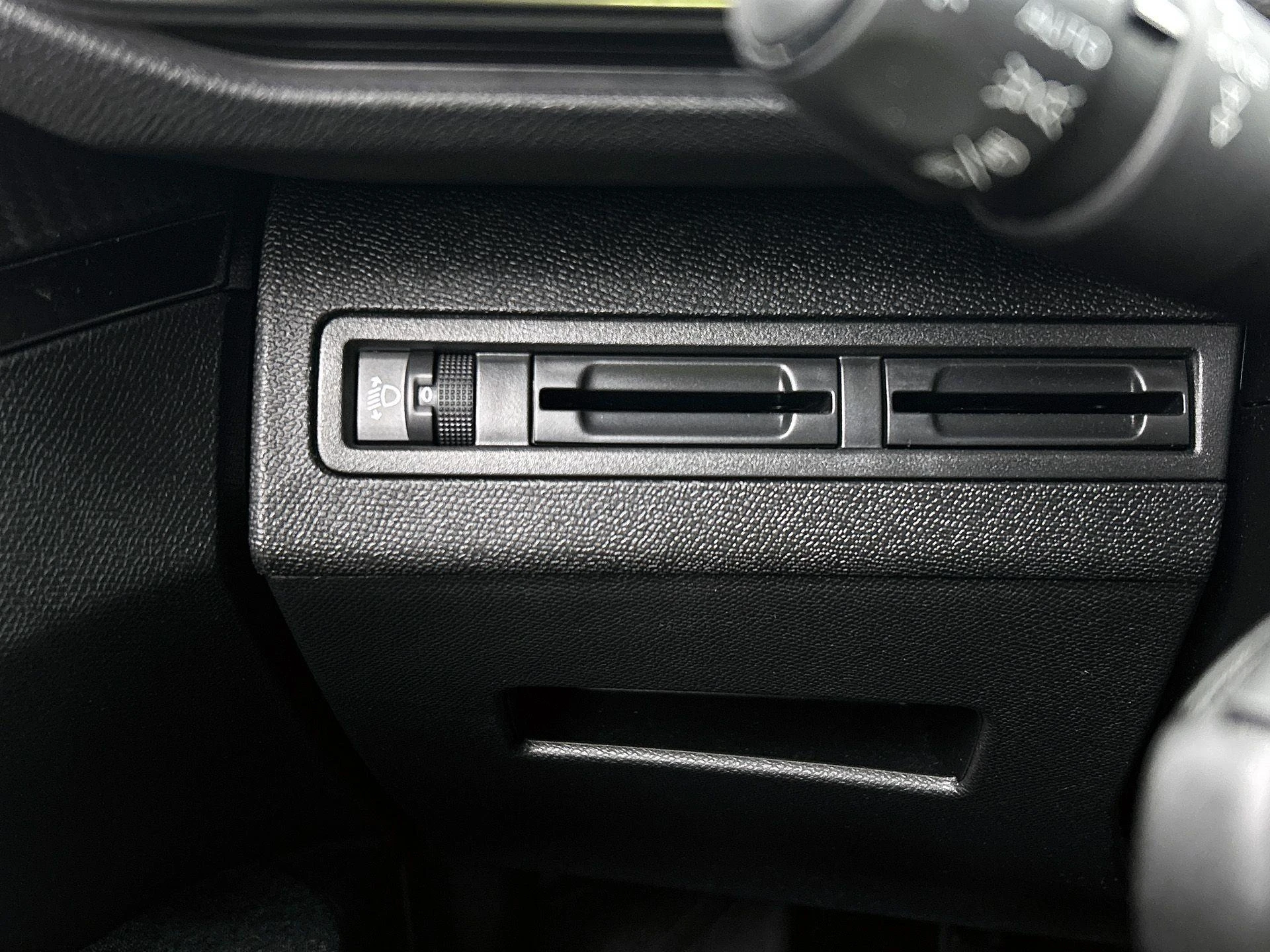 Peugeot-5008-image-18