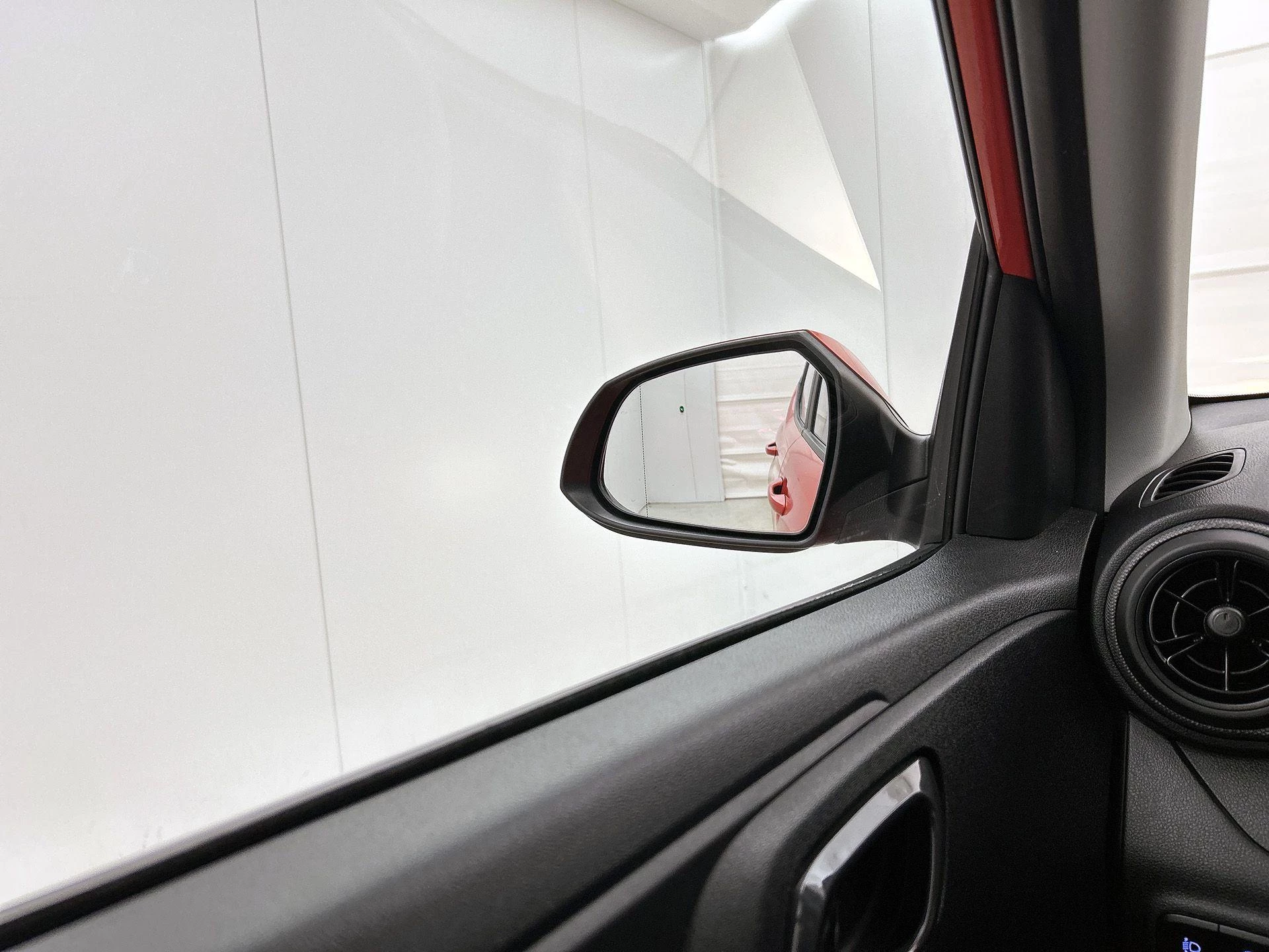 Hyundai-i10-image-17