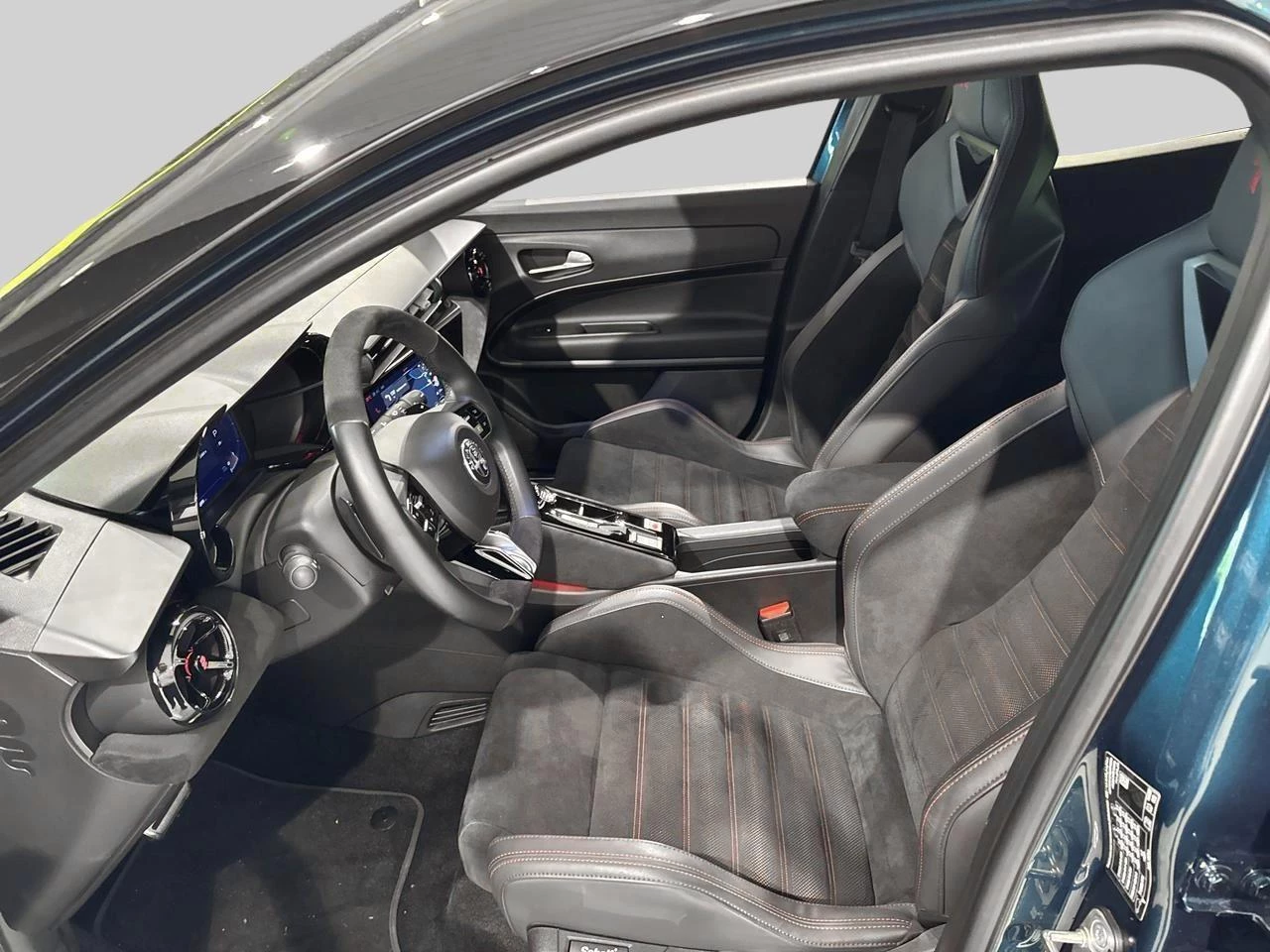 Alfa Romeo Junior 1.2 Hybrid 145 eDCT6 Ibrida Speciale