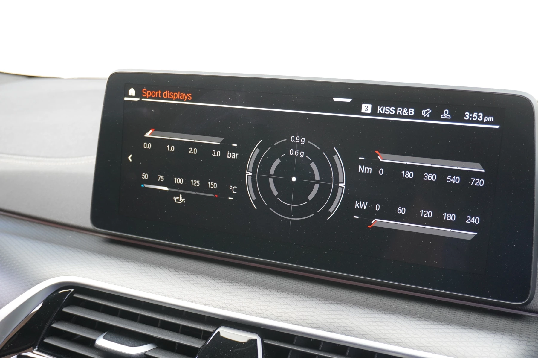 BMW-5 Series-image-25