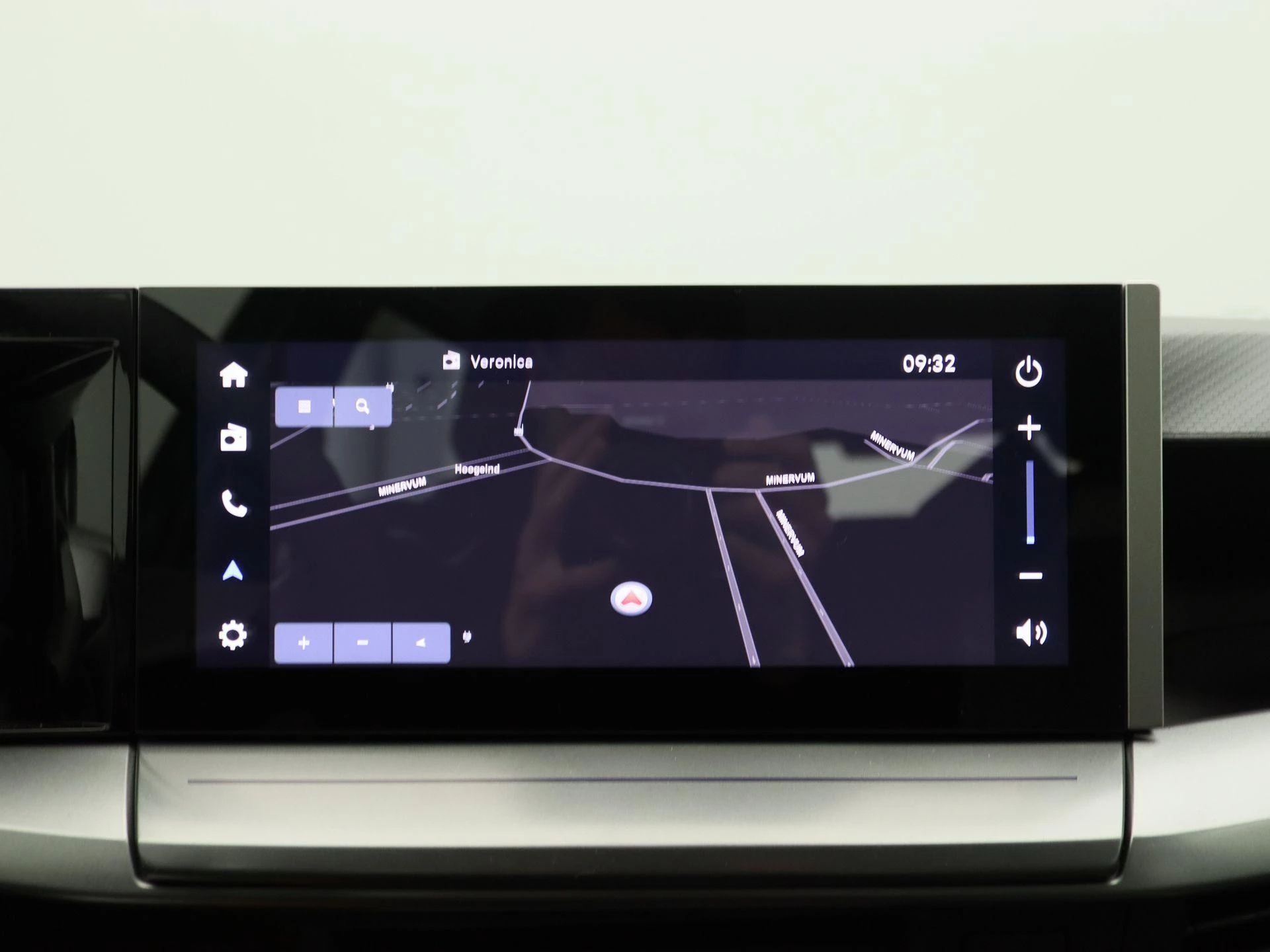 Opel-Frontera-image-9