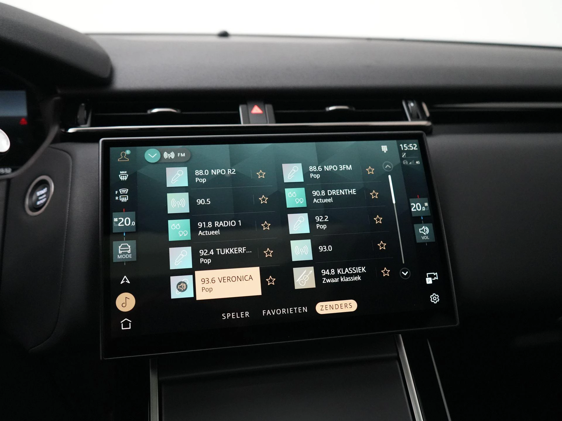 Land Rover Range Rover Velar 2.0 P400e R-Dynamic HSE
