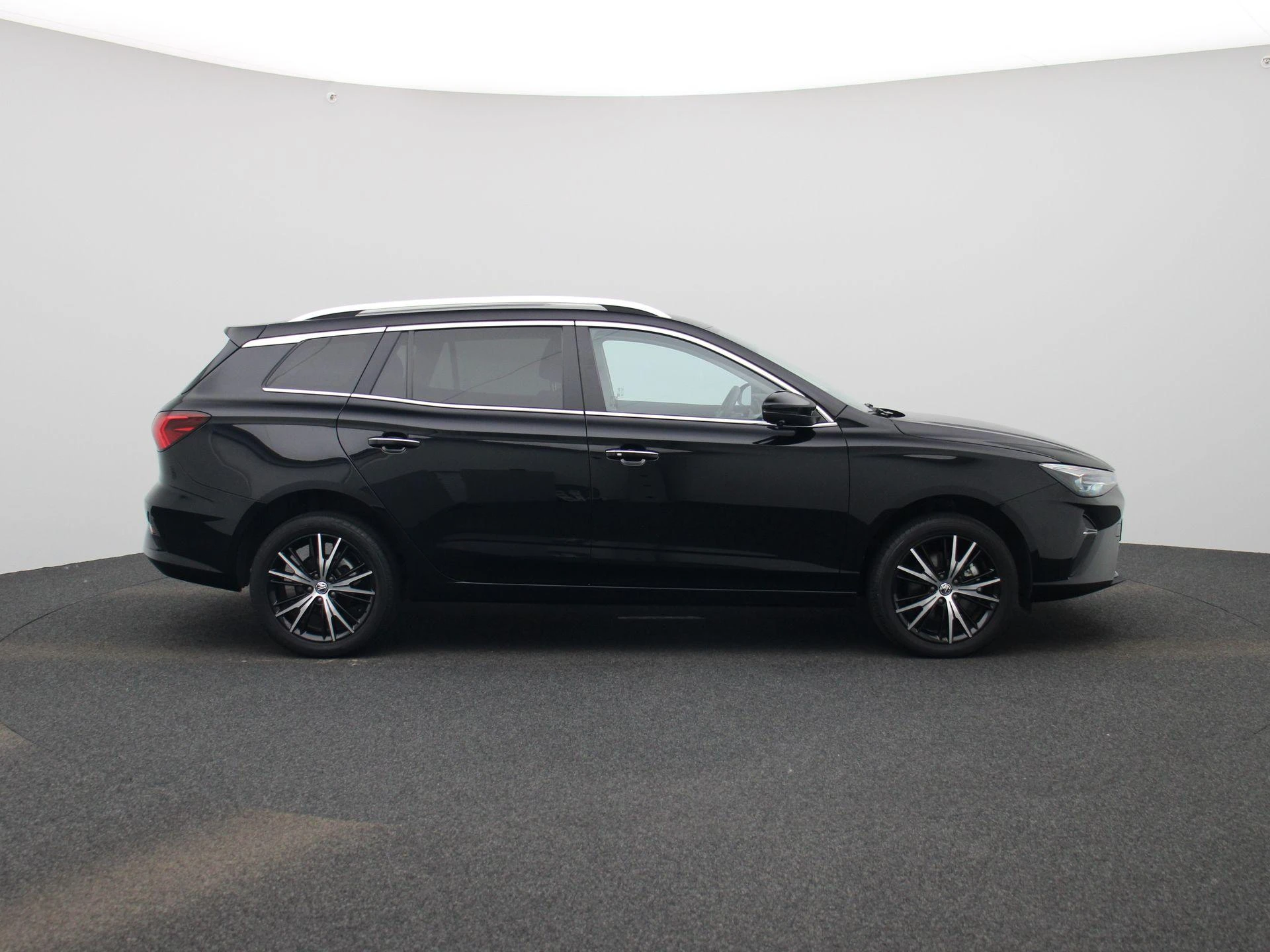 MG MG5 Electric Long Range Luxury 61 kWh