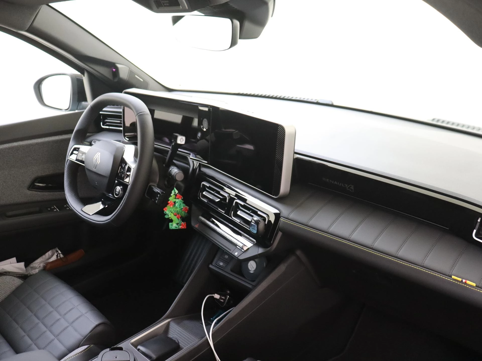 Renault 4 comfort range iconic Plein Sud 52 kWh