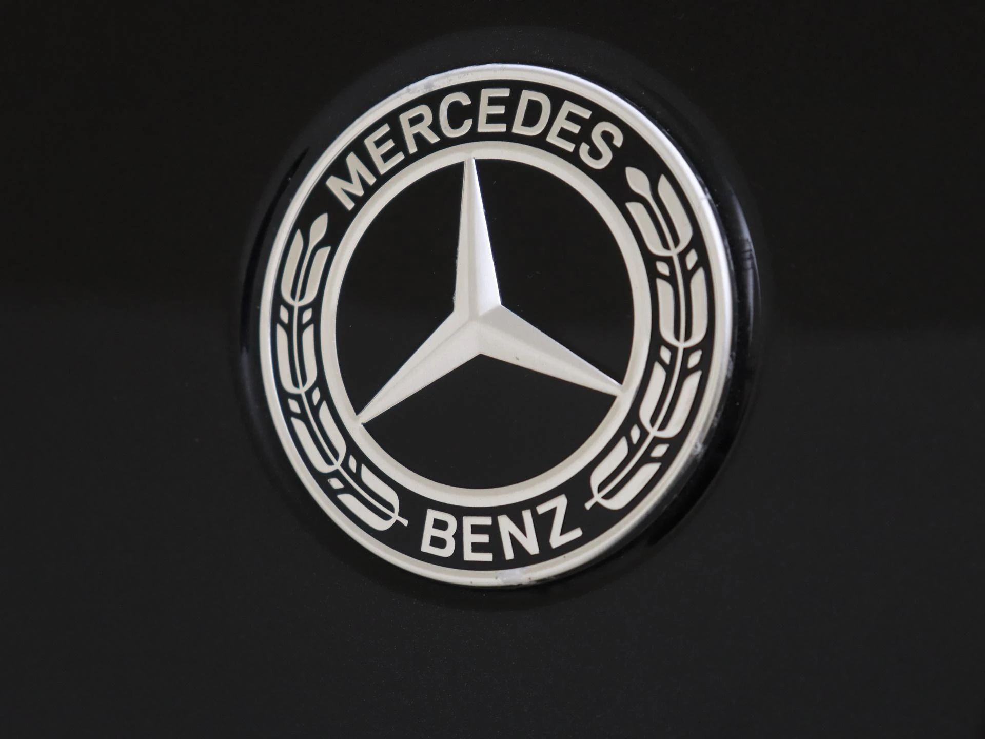 Mercedes-Benz-GLE-image-39