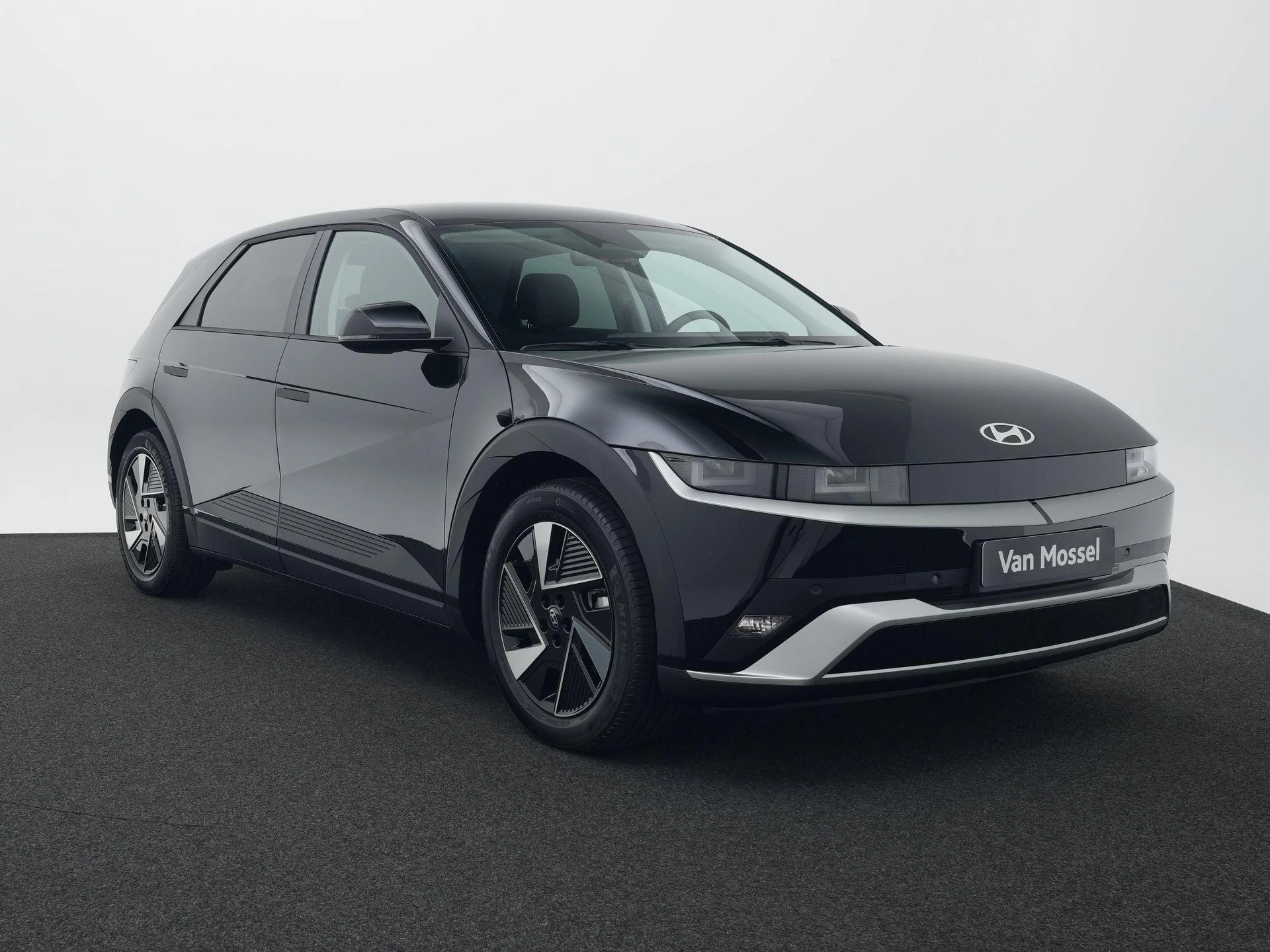 Hyundai-IONIQ 5-image-13