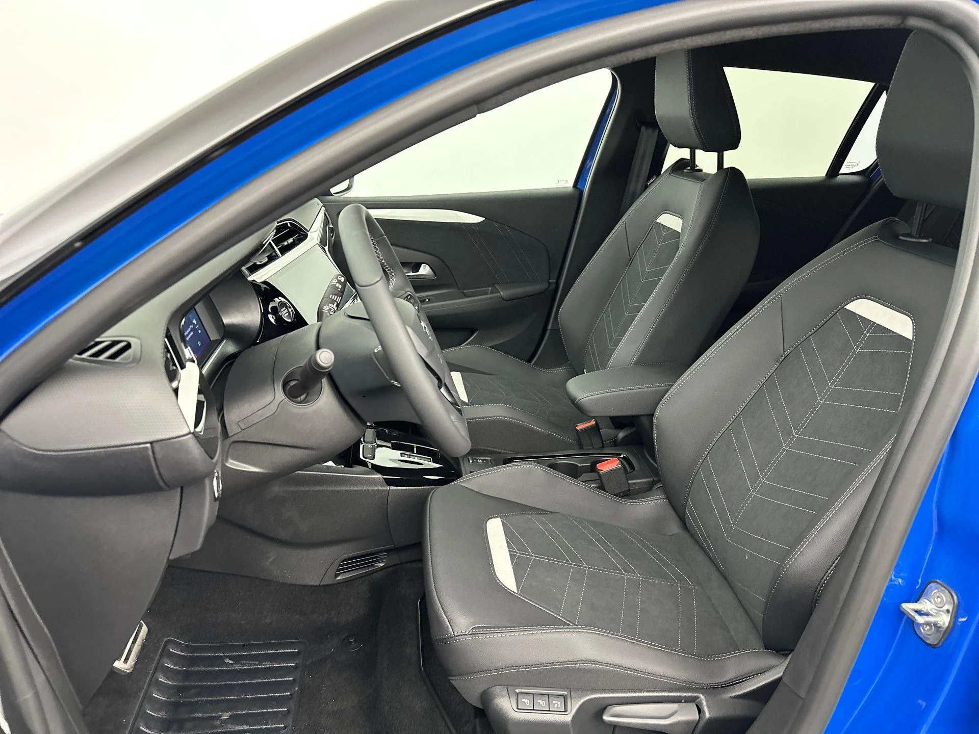 Opel-Corsa-image-9