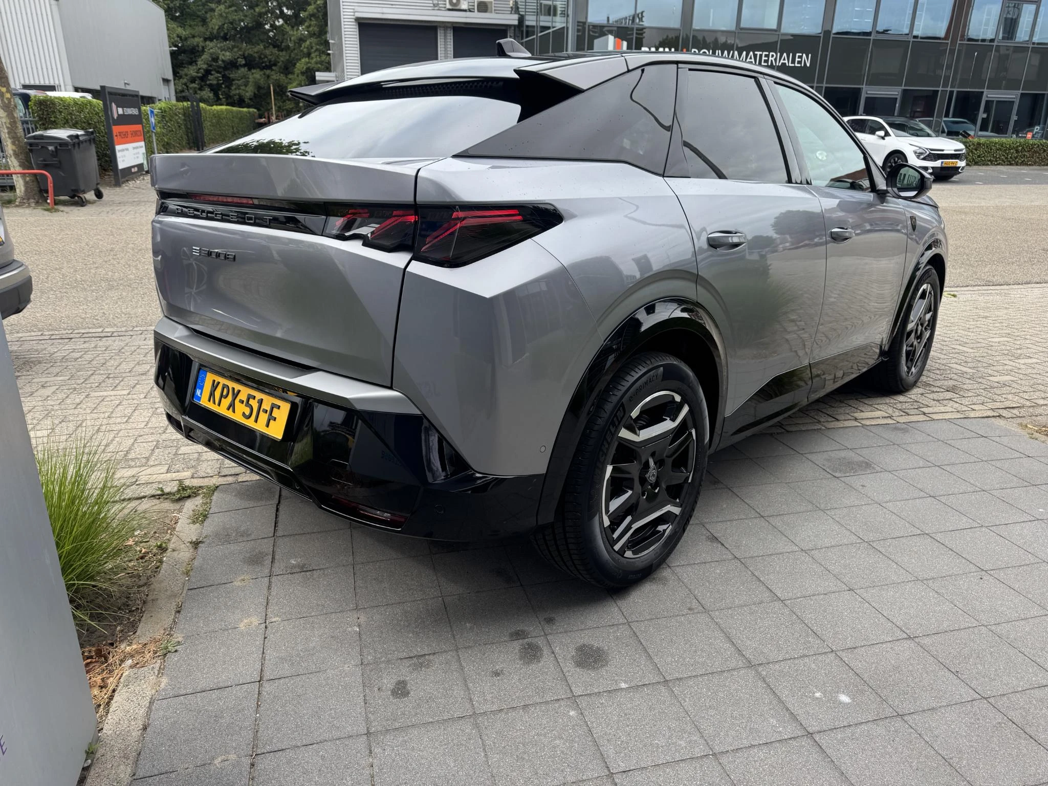 Peugeot e-3008 GT Avantage 210 73 kWh