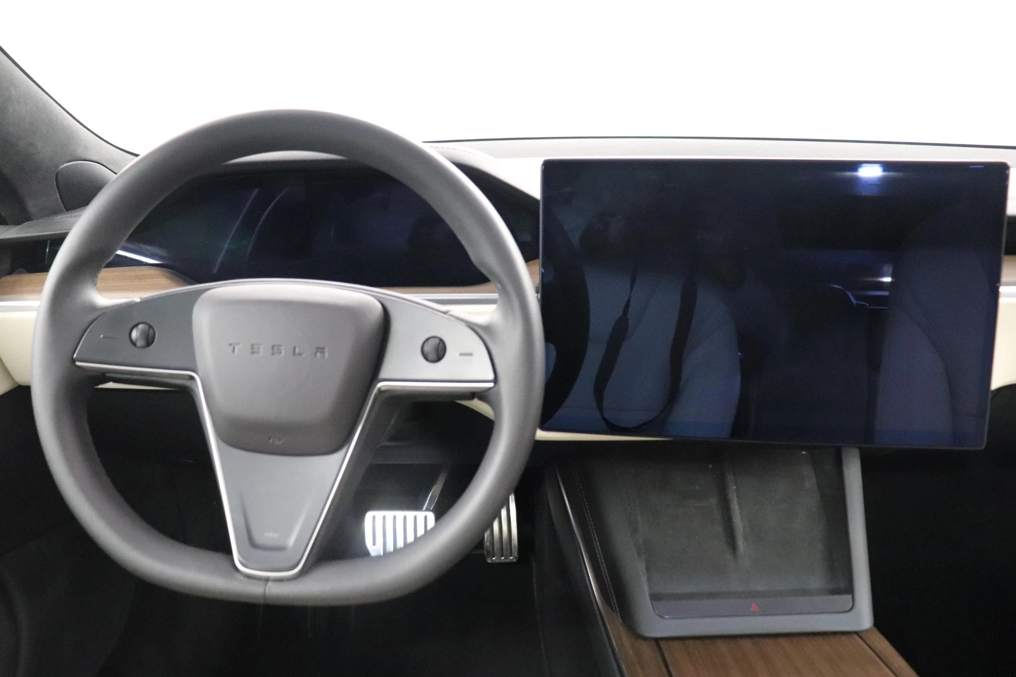 Tesla-Model S-image-15