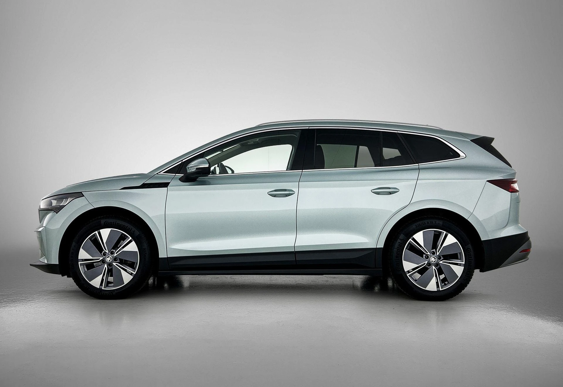 Škoda-Enyaq iV-image-1