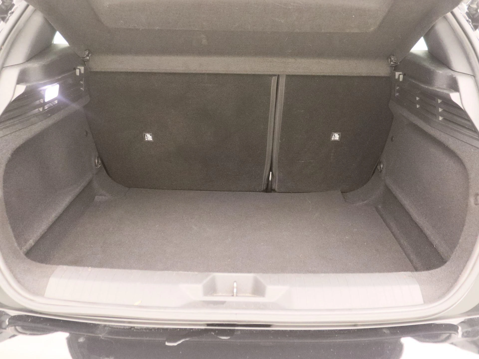 Opel-Astra-image-12