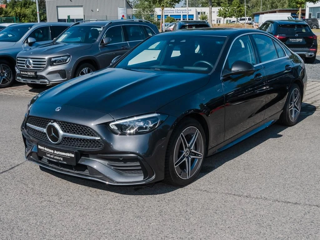 Mercedes-Benz-C-Klasse 300 d-image-7