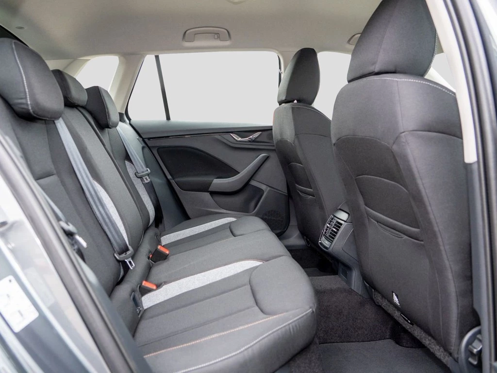Škoda Kamiq 1,0 TSI DSG Tour