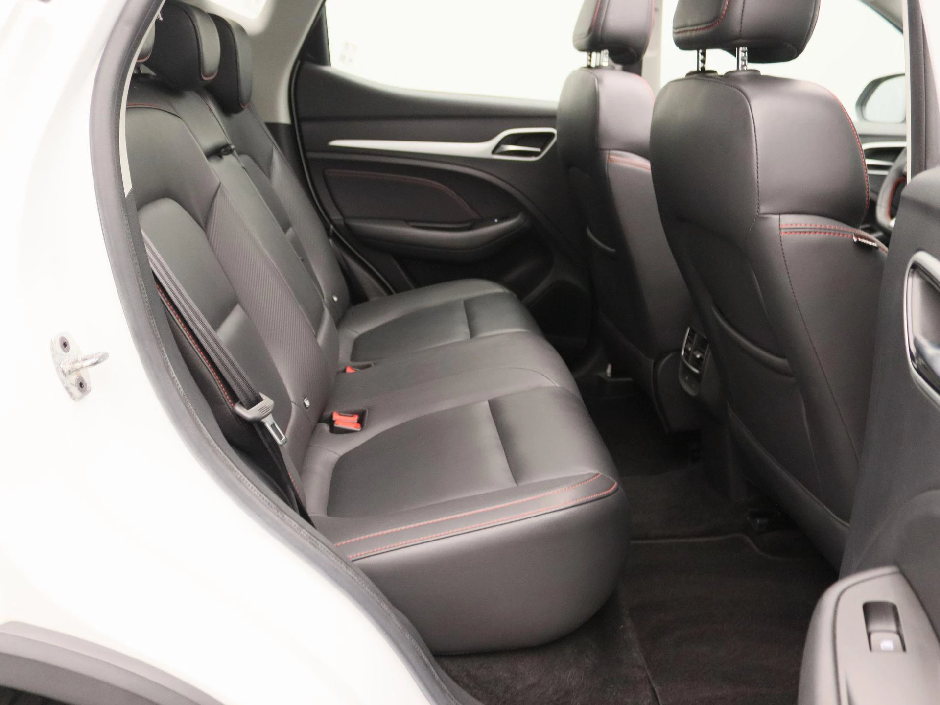 MG-ZS EV-image-22