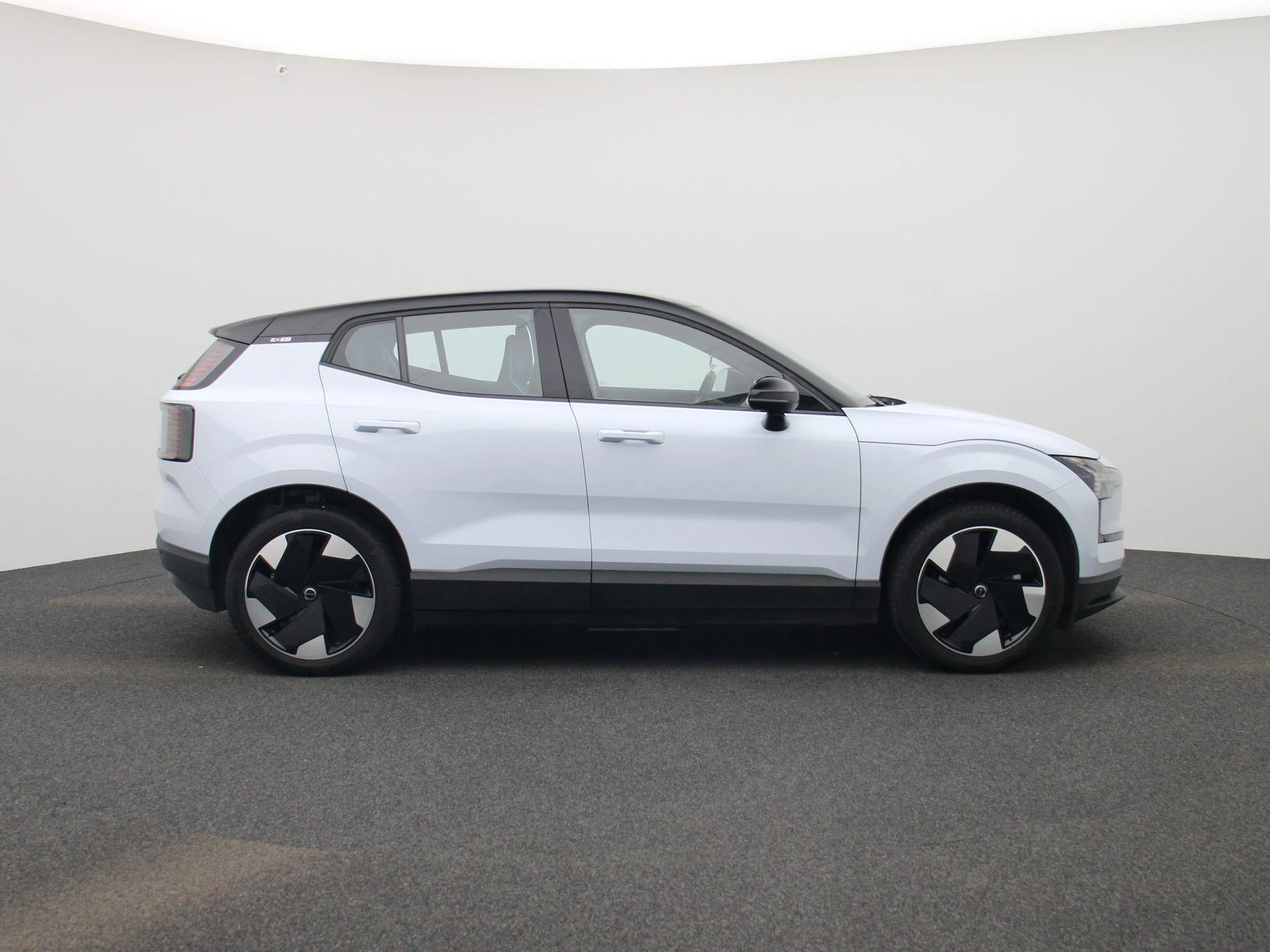 Volvo-EX30-image-5
