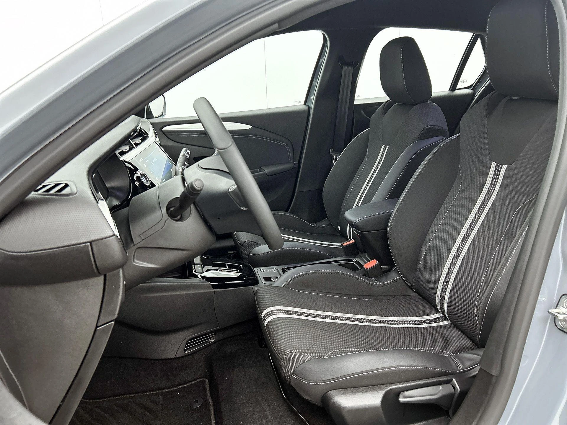 Opel-Corsa-e-image-35