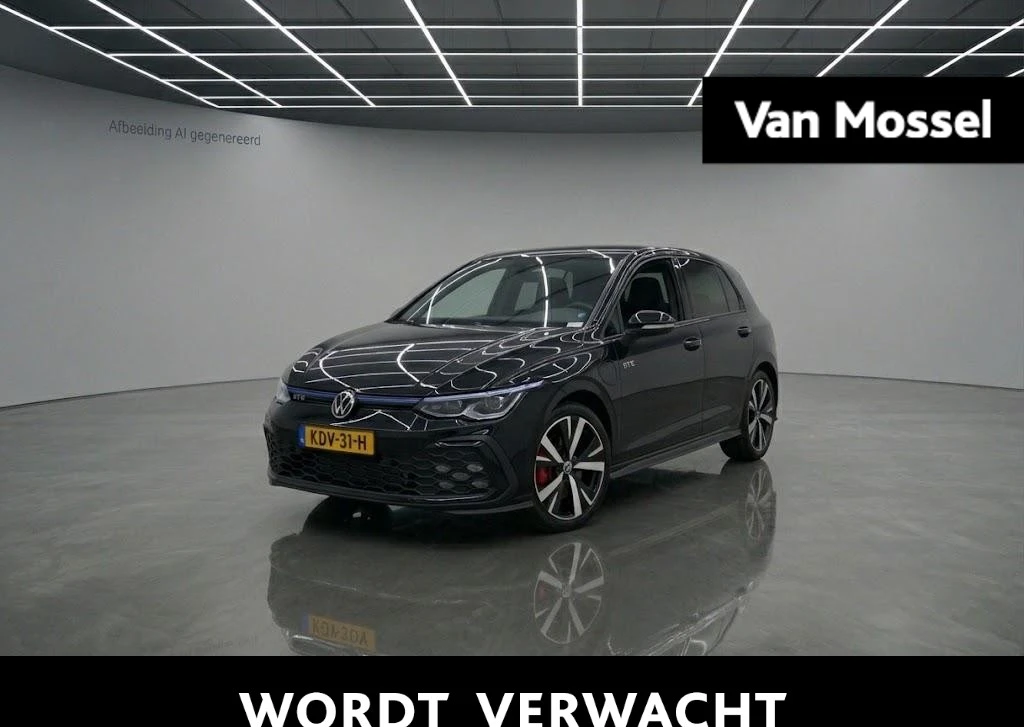 Volkswagen-Golf-image-0