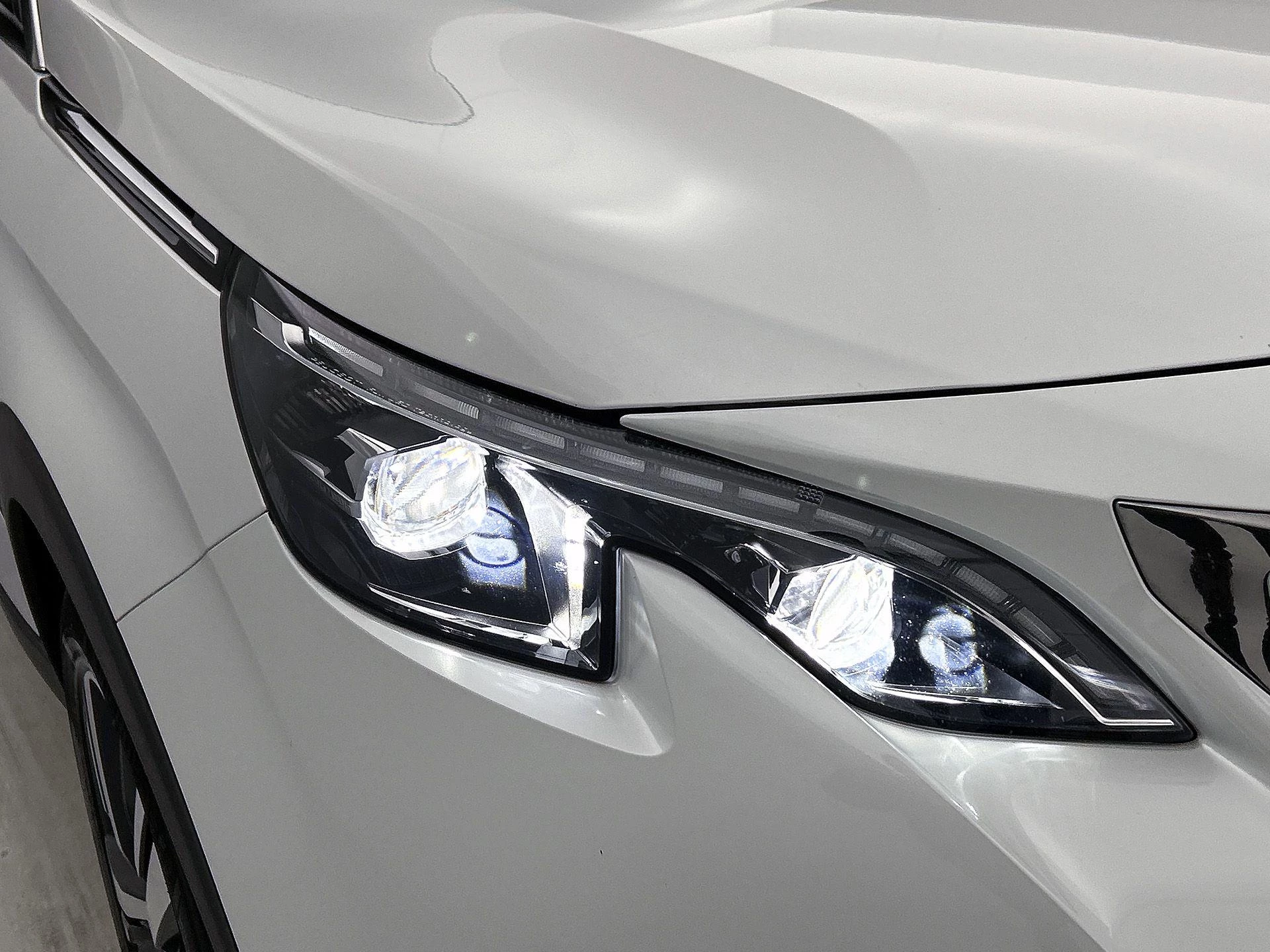 Peugeot-3008-image-20