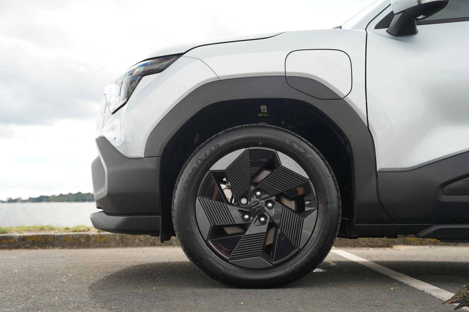 Suzuki-e Vitara-image-4