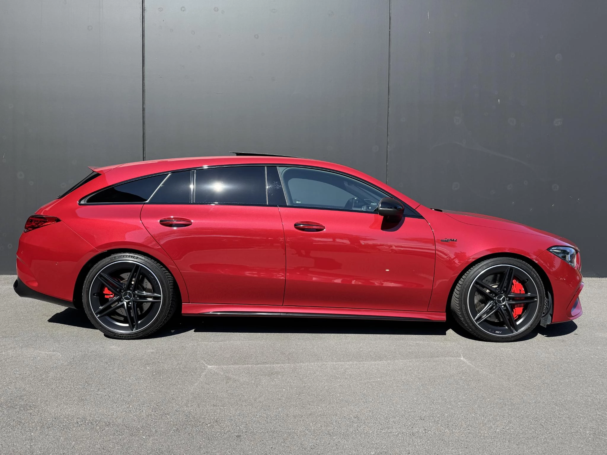 Mercedes-Benz CLA 45 AMG S 4MATIC+ Shooting Brake + MULTIBEAM + PANO + TREKHAAK + BURMESTER +