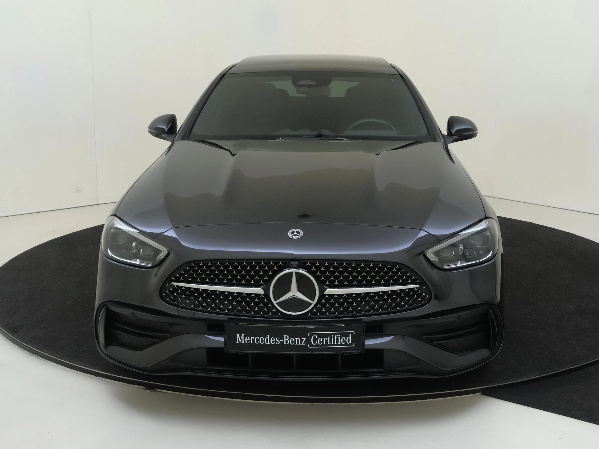 Mercedes-Benz-C-Klasse-image-5