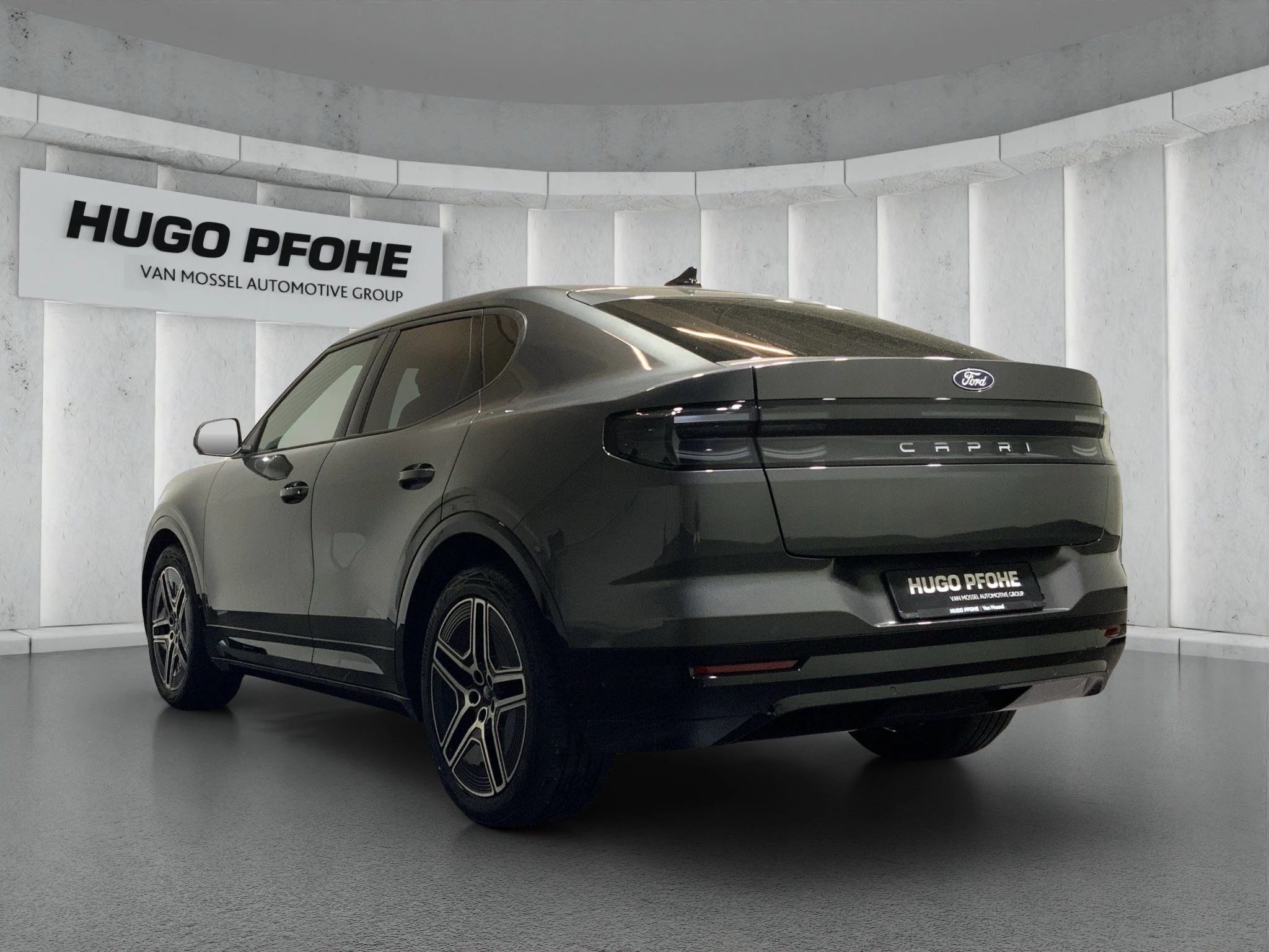Ford Capri Premium SUV 77 kWh Elektromotor. Automatikgetriebe. Heckantrieb MJ 2025.75