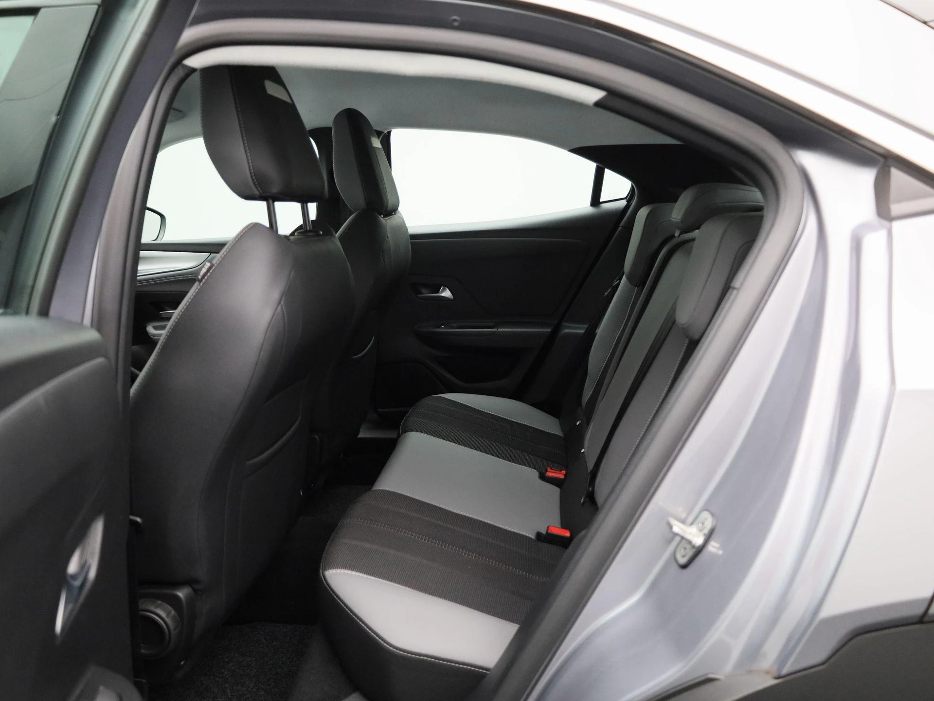 Opel-Mokka-image-11