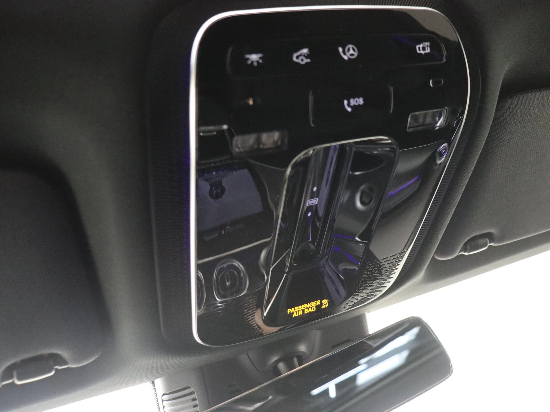 Mercedes-Benz-GLC-image-21