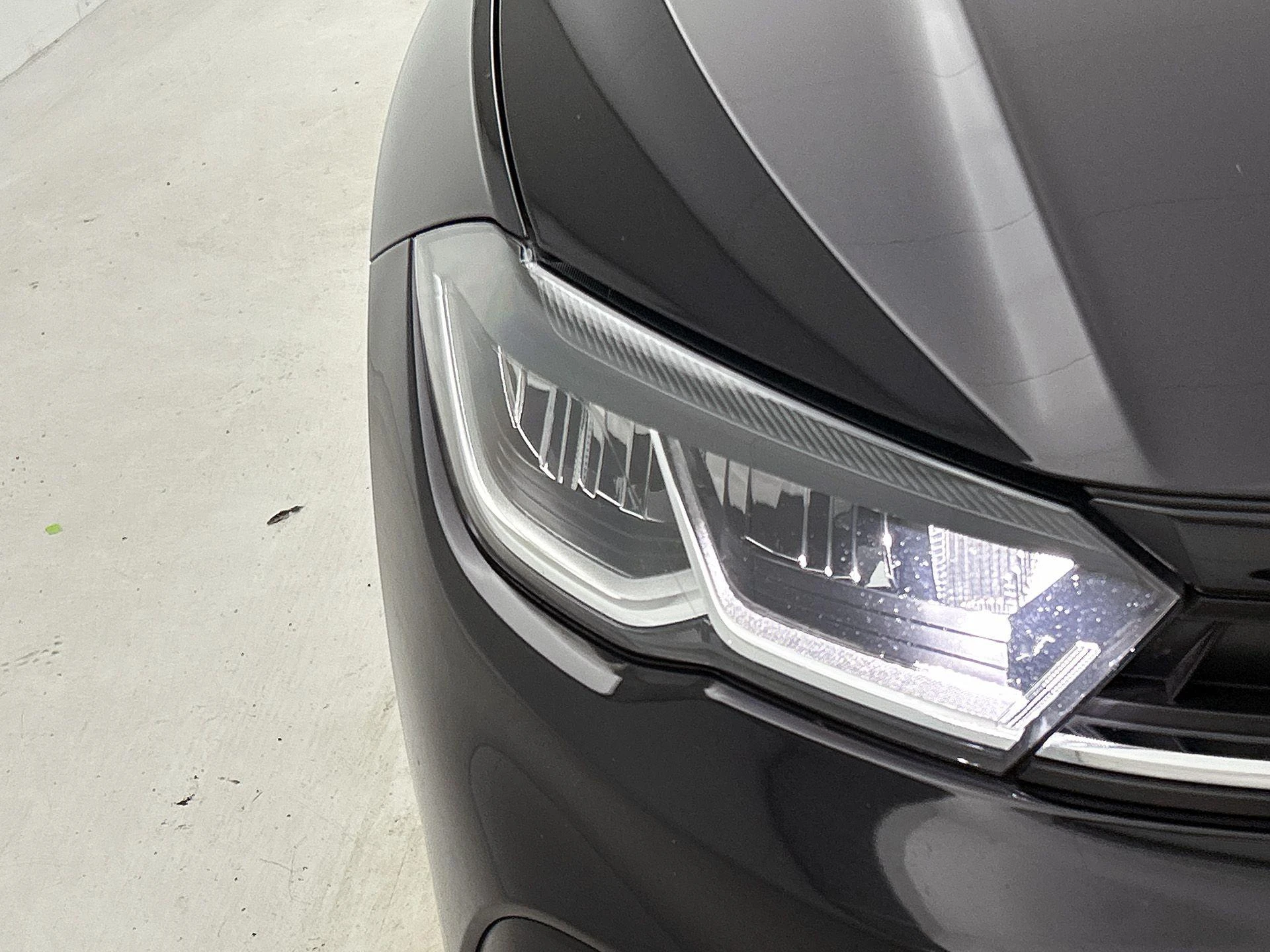 Volkswagen-Polo-image-13