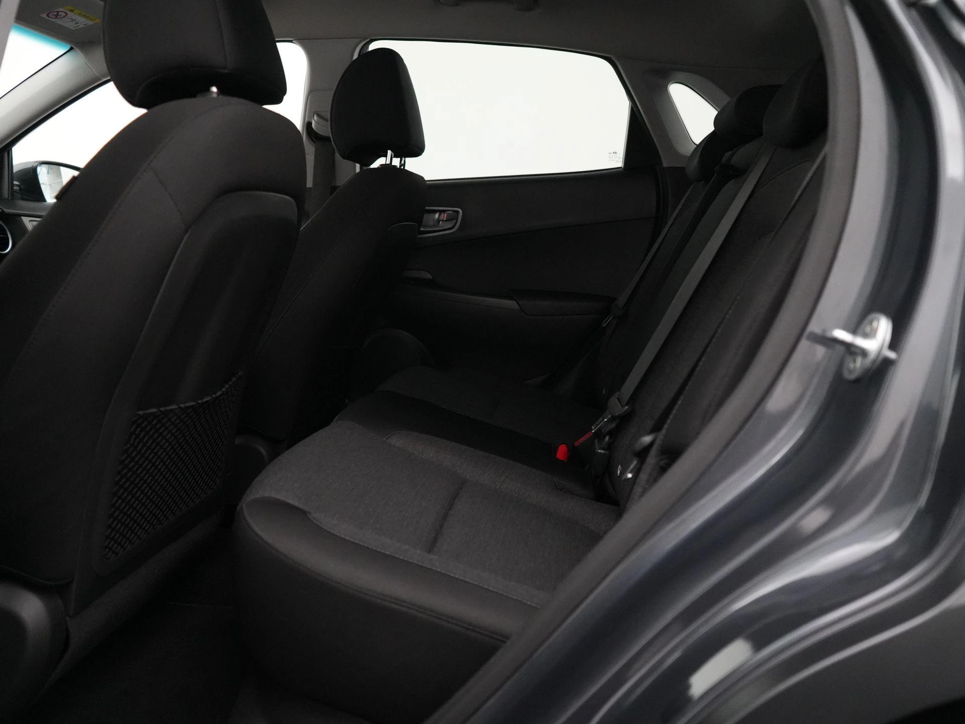 Hyundai-Kona-image-30