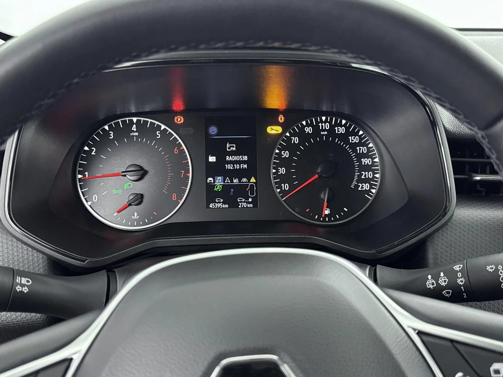 Renault-Clio-image-8