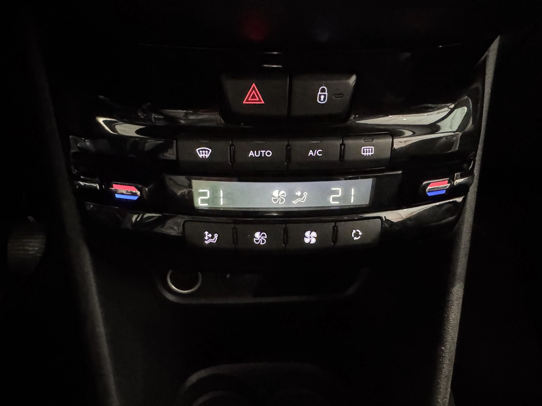 Peugeot-2008-image-17